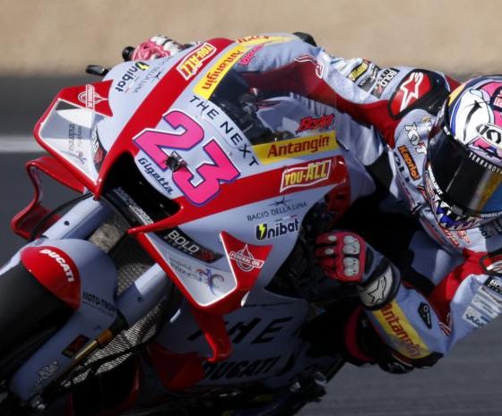 Italiano Ene Bastianini gana Gran Premio de MotoGP de Francia en el histórico circuito de Le Mans