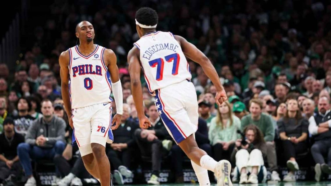 Tras dolorosa caída, Edgecombe aporta en triunfo 76ers ante Celtics; iguala serie Conferencia Este