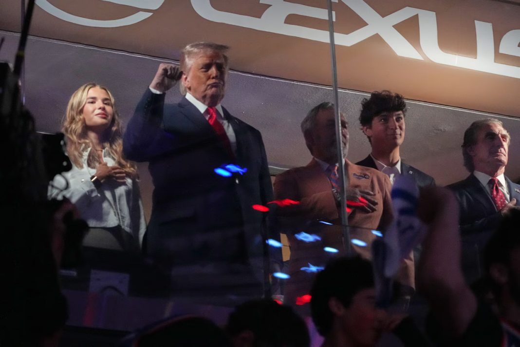Trump abucheado mayoritaria y ruidosamente por miles de aficionados en 3er. juego de final- NBA