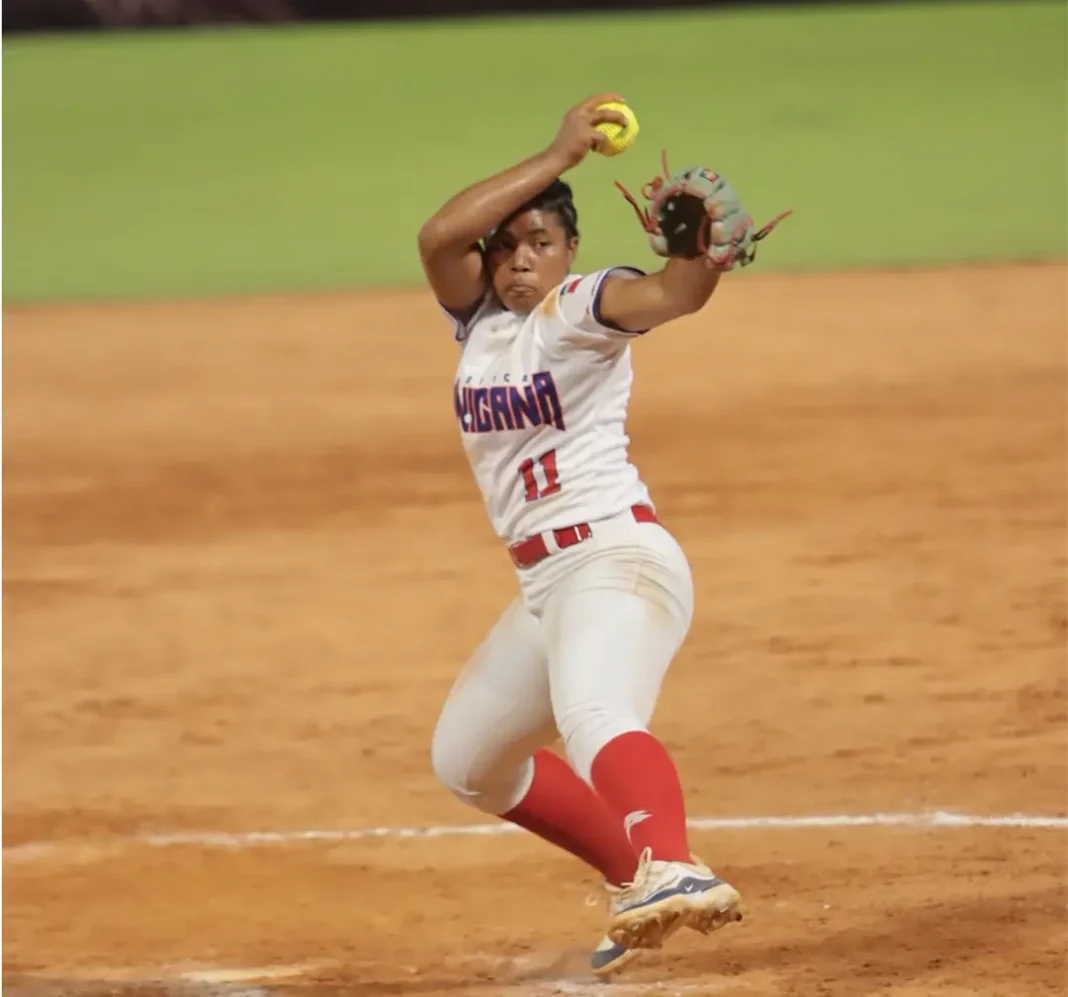Anyela Gómez lanza primores en nocaut del softbol femenino de RD ante Venezuela en JCC-2026