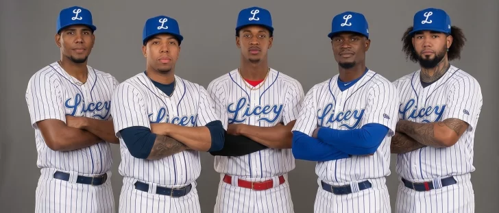 Tigres del Licey dejan libres a cuatro lanzadores y un jardinero