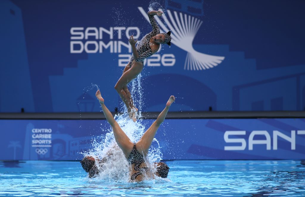 México gana 8 de 11 preseas de oro disputadas en natación artística de JCC-2026