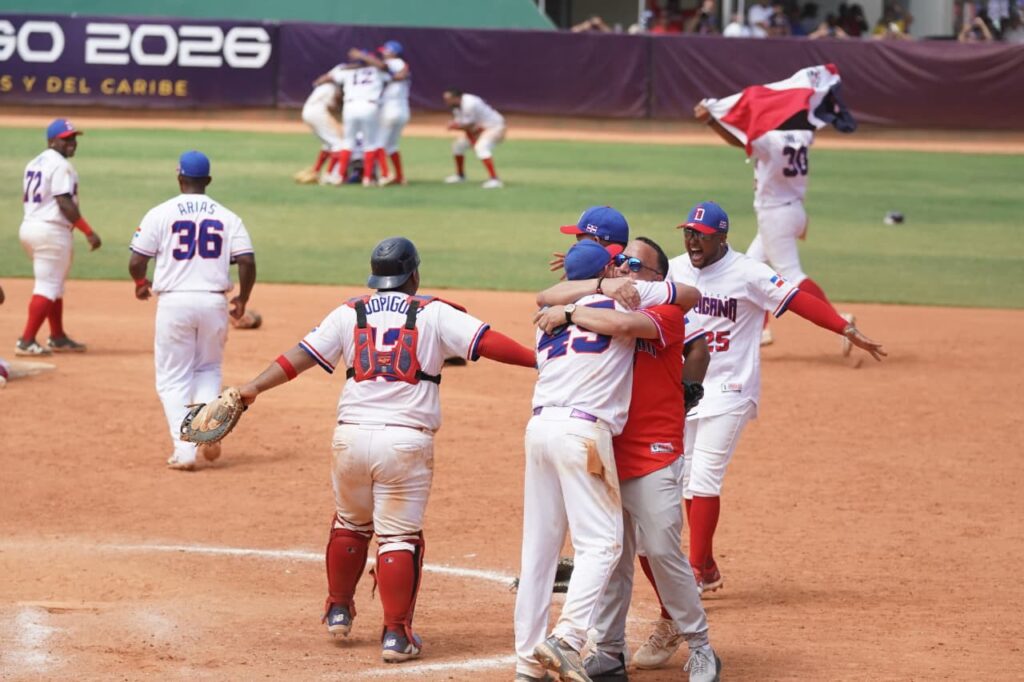Selección dominicana de softbol masculino se corona campeona en JCC-2026